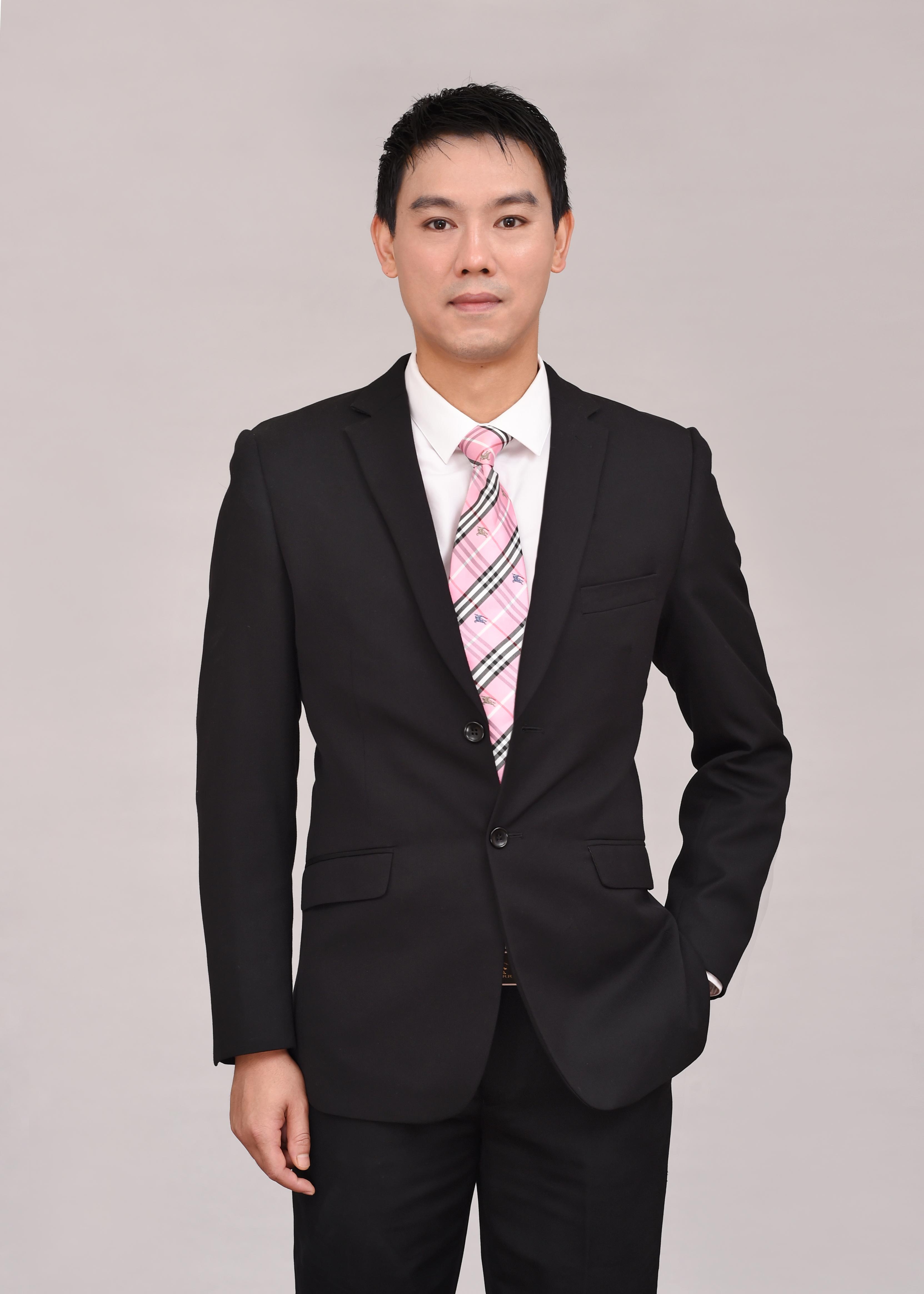 林镇宇 艺术总监 & 首席设计师